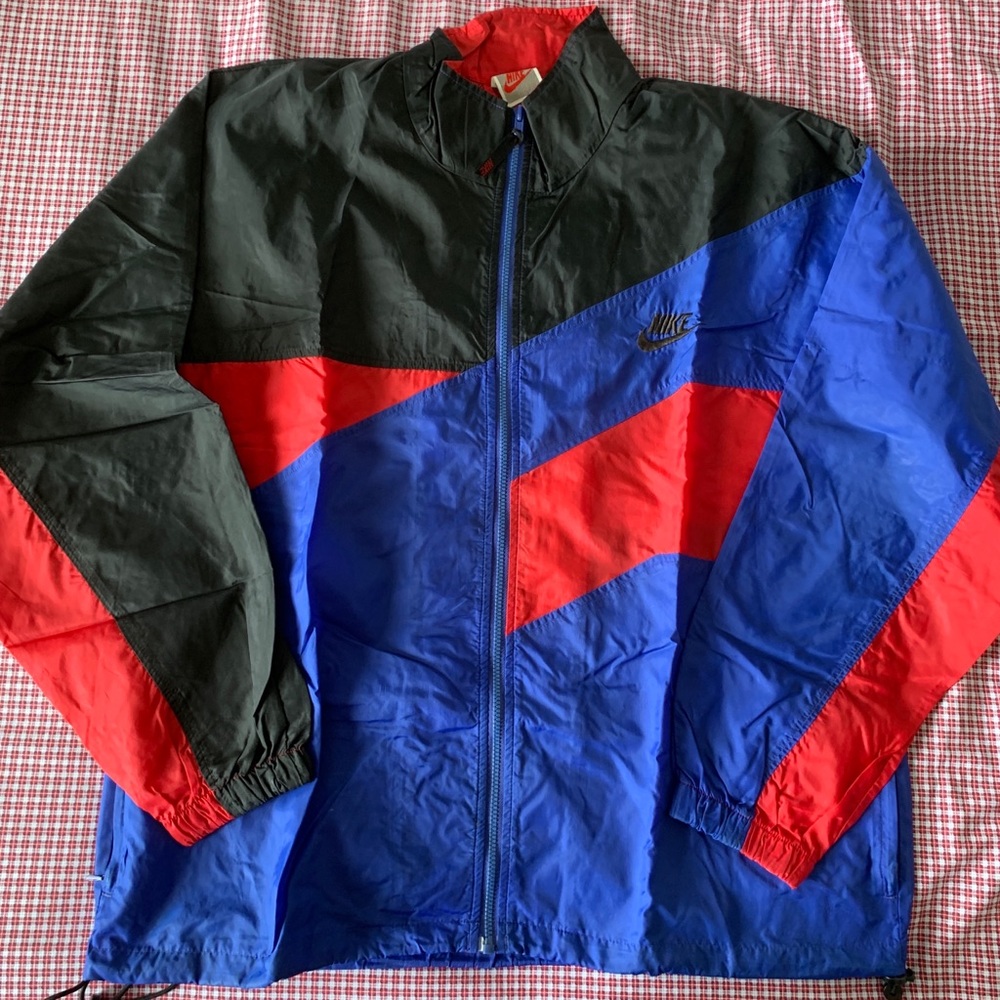 Used Vintage Men’s windbreaker Size L